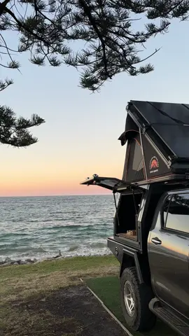 📍 Brooms Head, Nsw  #camping #rooftoptent #sunset #nsw #4wdaustralia 