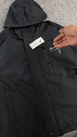 Rekomendasi jaket parasut pria winbreaker outdor warerproof #jaketparasut #jaketwaterproof #jaketwindbreaker #armousjaket 