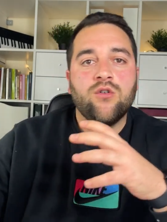 Cómo ganar más de 1000€ en YouTube sin tener suscriptores #ganardinerodesdetucelular #ganardineroporinternet #youtube