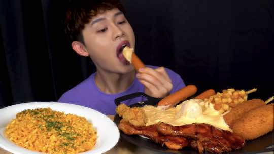 Spicy Cheese Falls With Corn Dog Fried Chicken Sausage MukBang! #asmr #asmrvideo #mukbang #bonggil #mukbangbonggil #asmrsegments #food #asmrfood #foodblogger #koreanfood #foodchallenge #eatwithbonggil #tiktokfood #foodvideo #foryou #fyp #foryoupage #fypシ゚viral #explore #yummy 