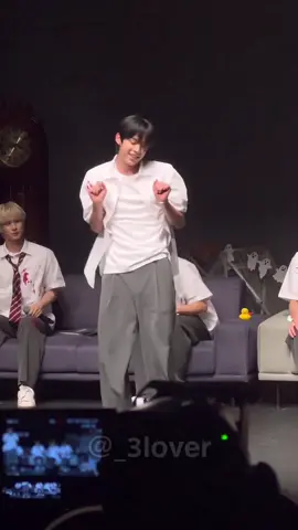 ate — slayed — deboured ! 🗣️ kim dohoon of tws dancing to booty wurk ! 🐺 ©️_3lover #투어스 #TWS #247WithUs #tws_pledis #DOHOON #도훈 #ドフン #kpop #fypシ゚viral #twsedit 