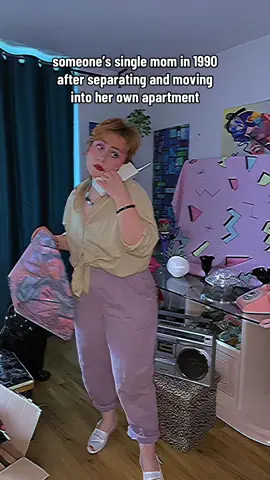 A new beginning. 📦📦 #pov #1990s #1990s #80s #80saesthetic #90saesthetic #foryou #mom 