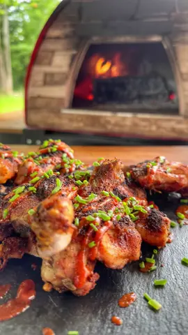 These butterflied chicken drumsticks cooked so fast in my  wood-fired oven, even the chickens were like, ‘Wait, what just happened?! 🐓 🍗 @authenticpizzaove 