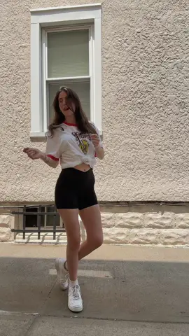 got embarrassed at the end 🥲 #nyc #videooftheday #unfreezemyaccount #justforfun #dancetok #aeriereal 