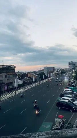 vibes jember sore hari #fyp #xybca #foryou #trending #jember #jember24jam #jembertiktok 