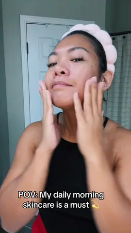 Another day, another day with my morning skincare with my holy grail Vit C 🤌🏼 #foryou #skincaretiktok #morningskincareroutine #contentcreator #amazonfinds #creatorsearchinsights #skincarecheck #MomsofTikTok 