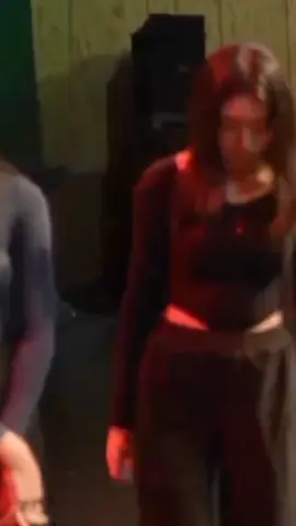 kfcnya turun tetap pas ditangan🗿🥵🖐️#kathrinajkt48 #jessijkt48 #fyp #jkt48 