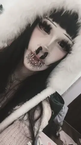 #alternative #няшка #piercedgirl 