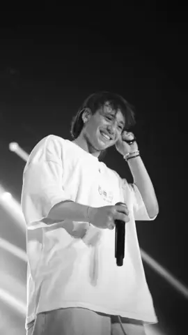 Me entro algo en el ojo❤️🔥 #Leonesconflow #Barcelona 