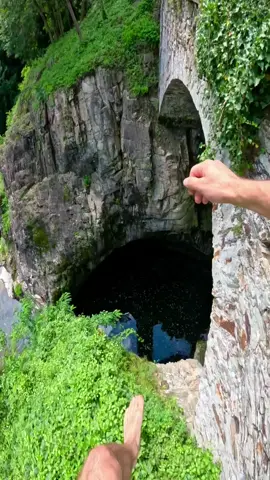 Jump and pray 🙏😳 My biggest cliffjump in italy.  Don’t try this ! Performed by professional
