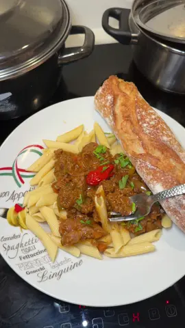 Penne & gesier 🇨🇮 #cuisineivoirienne🇨🇮🇨🇮🇨🇮 #cotedivoire🇨🇮 #ivorianfood #gesierspoulet #pennepasta 