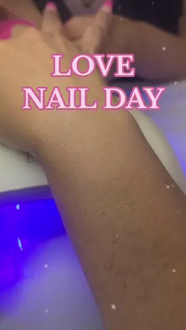 New nails who dis! #nailday #newsetofnails 