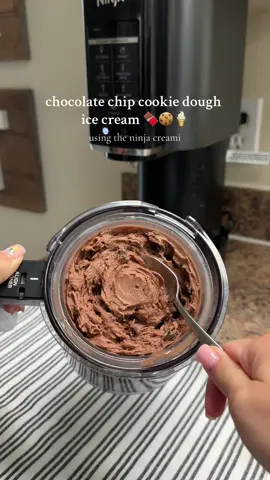 The BEST chocolate ice cream @ home using the Ninja Creami. Added mini chocolate chips + cookie dough mix-ins🍫🍪. @Ninja Kitchen @Ninja Kitchen UK @fairlife #ninjacreami #ninjacreamirecipe #ninjacreamiproteinicecream #ninjacreamitips #creami #creamirecipes #easyninjacreamirecipe #chocolate 