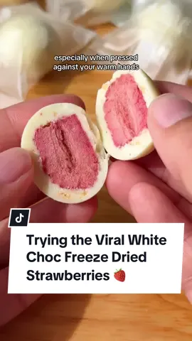Let’s just say I can see the hype surrounding these white chocolate covered freeze dried strawberries 🍓🍫   #tonysstrawberrychocolate #strawberrychocolate #freezedried #strawberry #strawberries #snack #viralfoods #tastetest #foodreview #eatsbyrachel 