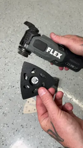 A quick little attachment to make your oscillating tool into a small sander. • The angle is good for getting into tricky corners • This is the starlock attachment on the @FLEXPOWERTOOLSNA  Flex sells a kit with this attachment and 4 different grit types . . . #tools #construction #flexpowertools #flexpartner