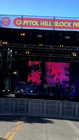 Just a little SOUNDCHECK ACTION BABAY see u tonight at 10:30 seattle @capitolhillblockparty 