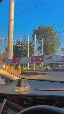 #CapCut #fypシ #surakarta24jam #fypage #tiktok #rentalmobil #sewa #solo #surakartans 