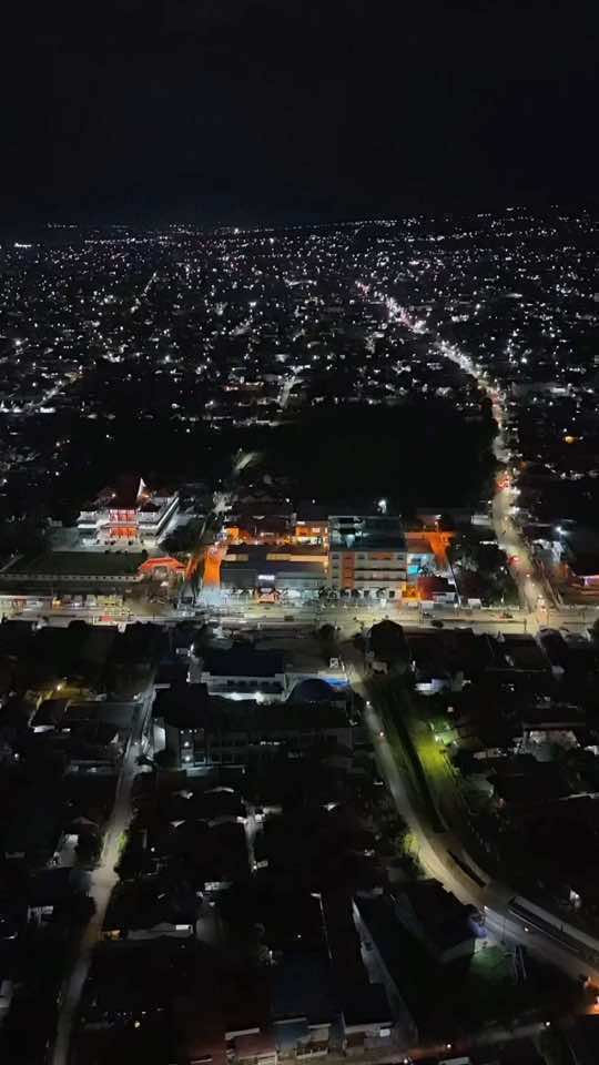 #sutanrajahotel #kotapalu #palusulteng #sulawesitengah #CapCut #fyp #citylights 