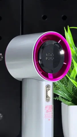 Ventilador portable y recargable de GOOJODOQ, puede durar hasta 10 horas continuas en su velocidad más baja y puede girar hasta 16000 RPM Encuentra el link en mi bio ☺️ #goojodoq #gadgets #tecnologia #Tech #ventiladores #fan #mexico #trending #mercadolibre 