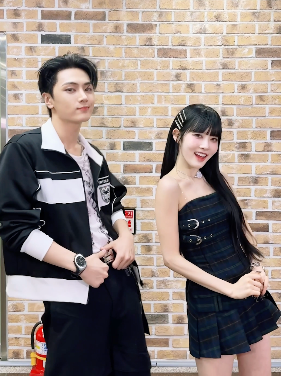 I SEE ❌⭕ #Sieun #시은 #STAYC #스테이씨 #JAY #ENHYPEN_XO #OnlyIfYouSayYes #ENHYPEN @stayc_official