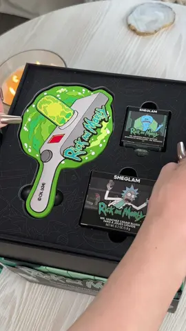 had a blast unboxing this Sheglam makeup collection 😍  @SHEGLAM #SHEGLAM #sheglamxrickandmorty  #sheglamcollection