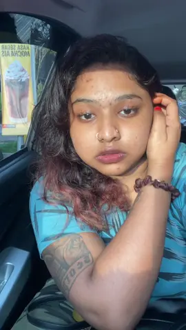 Light uh weight pottutumo😂 #venavenavena #wastepechiiivena😄💜 #uppumuttaye #podapodi #excusememrkandasamy #fyp #fypシ #tiktokindia #cartiktok #chubby #browngirl #inked #acne #mukabreaout 