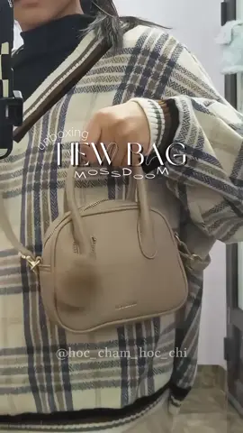 xinh thì khoải bàn lun nhé#unboxing #xhh #hoc_cham_hoc_chi #xhtiktok #LearnOnTikTok #fyp #unbox #túi #túideocheo #mossdoom #bag 
