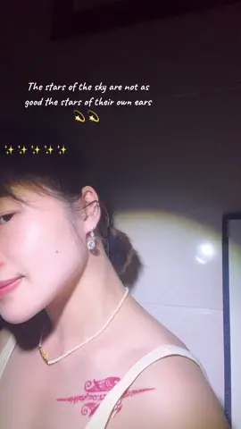 #ad #shiny #earrings #earring #jewelry #accessories #TikTokShop #tiktokshopfinds #fashionearrings 