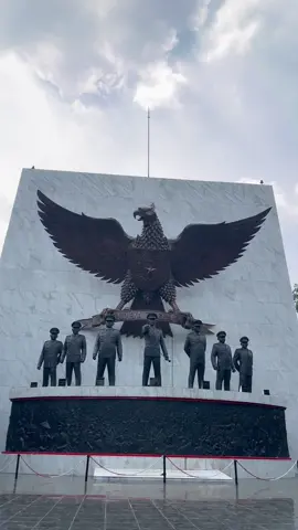 Wisata sejarah, Monumen Pancasila Sakti ✨ #monumenpancasilasakti #lubangbuaya #sejarah #g30spki #pahlawanrevolusi #pahlawan #fypシ #fyp #capcut 