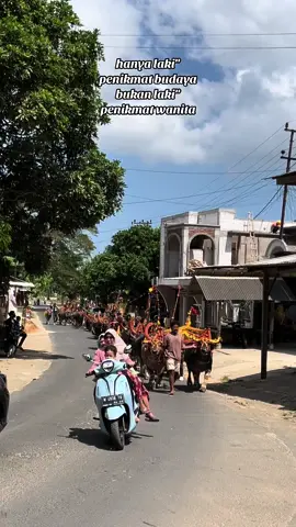 yak pajerona sedang dalam pengiriman lek🤭#pulaukangean#kerapankerbaukangean#fyp#viraltiktok#fyppppppppppppppppppppppp#kerapankerbau#foryou#madurasumenep#xyz#fypシ゚viral#4u 