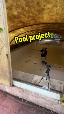 The next part of the project! Time for some paint! 😎 @Paint Warrior  #thep00lguy #hollayaboy #satisfying #poolproject #swimmingpool 