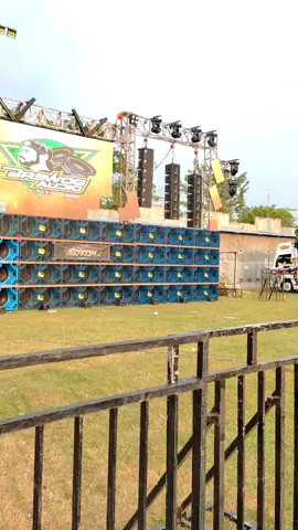 siap gae senam jantung ngkok bengi bolo🔊😅 #brewokaudio #ceksound #soundhoregjawatimur #foryoupage  #ceksound36subwofer 