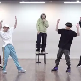 San 🤣🤣😭 #afroteez #ateez #fypシ゚ #africantiktok #africanfyp #fyp #hongjoong #seonghwa #mingi #san #wooyoung #jongho #yunho #yeosang 