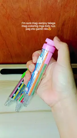 46 pesos lang 'to mga maree😍 8 in 1 Retractable Multicolor Press Crayons✨ Available sa aking yellow basket 🥰  #retractablecrayons  #crayons  #foryoupage  #fypシ゚viral  #viralvideo 