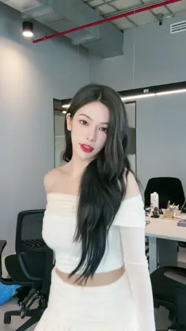 มือฟาดเก้าอี้1แมทส์ อะฮืออออTT #pailiu #gen1es 