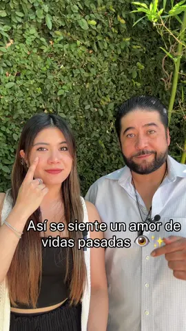 Asi se siente los amores de vidas pasadas ✨❤️. ¿Te ha pasado?  . . . #amoresverdaderos #amoresdevidaspasadas #llamasgemelas #twinflames #amor #reencarnacion #pastlives  