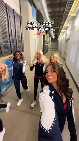 A summer day as a DCC😉💙 . . #dcc #dallascowboyscheerleaders #americassweethearts #netflix #fyp #foryou #xycba #dallas #diml #dallascowboys 