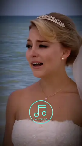 Acabo de casarme 😩😭💔 #loquelavidamerobo #aventura #elperdedor #elperdedoraventura #acabodecasarme #fyp #paratii #enhorabuena #viral #lyric #defavu #novelasmexicanas #peliculas #CapCut 