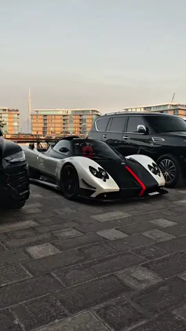 Cant get over this car 😍 (3rd of 5 made pagani zonda cinque) #pagani #zonda #paganizonda #carspotting #carsoftiktok #carspotter #dubai #caredit 