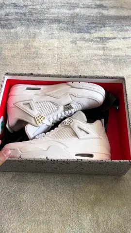 Air Jordan 4 Retro ‘Pure Money’ unboxing #jordan #jordan4 #jordan4s #puremoney #sneakers #fypシ゚viral #unboxing 