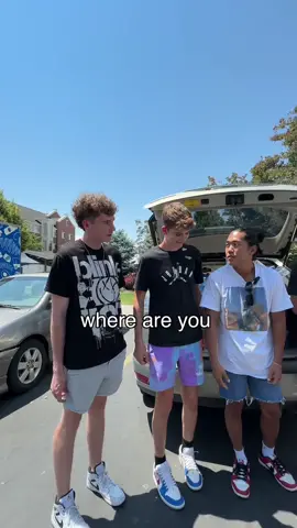 bro lowkey liked it when i sniffed him #drakeplscollab 