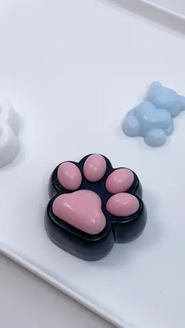 Handmade a cat paw squishy #handmade #fry #squishy #fufusquishy