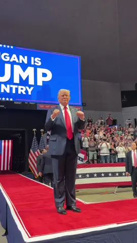 PRESIDENT Donald J Trump entering the HUUUUUUUUUUUUGE Trump-Vance Rally today in Grand Rapids, Michigan!! TRUMP-VANCE 2024! #MAGA #donaldtrump #whitehouse #trump2024 #trumpwasright #trump #trumprally #michigan @realdonaldtrump @teamtrump @trumpwarroom @whitehouse45 📸: @margomcatee 🇺🇸🇺🇸🇺🇸🇺🇸🇺🇸