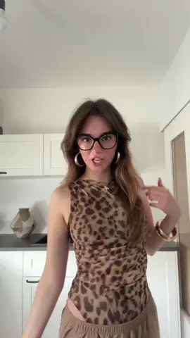 & nochmal 😅 #fürdich #fürdichpage #fürdichseiteviral #deutschland #outfit #outfitideas #germany🇩🇪 #hamburg #deutscheinfluencer 