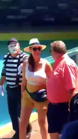 The Tom Mime #viral #fyp #teamwork #tstheerastourontiktok #seaworldmime 
