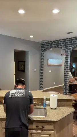 What just happened 😂😂😂 @Jlo1017 #fyp #omg #what #foryou 