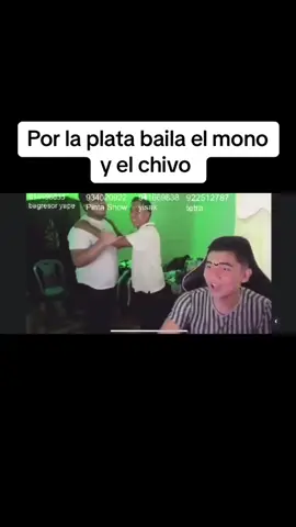 Bailando musica de ambiente#fyp #viralvideo #peru #fypシ #risa 