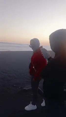 #CapCut #vibes #jj #short #lewatberandamu #lewatberandafypシ #lagiviral #fyp #fypシ゚viral #lewatberandatiktok #statuswa #trending #tren #efekkeren #efekkerentiktok 