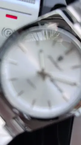 Một trong những mẫu đồng hồ dành cho ae tay nhỏ,dáng prx đẹp,sang,chống nước tốt….