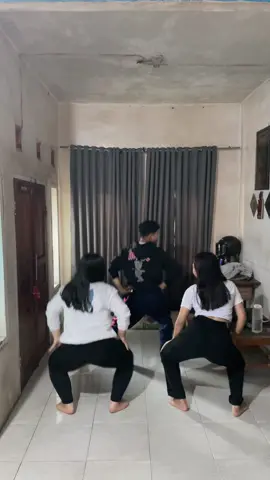 #fouryou #fypシ゚viral #penari #latihan #jaipong 